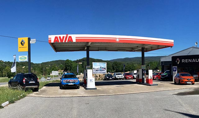Station service livraison carburant